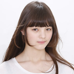 藤田エミリ