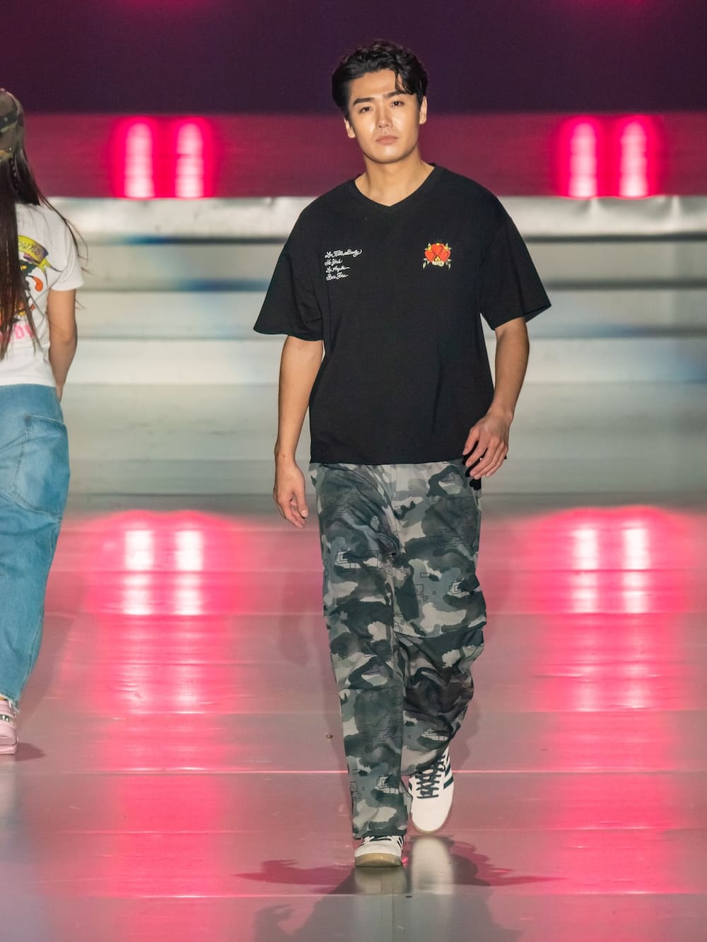 RODEO CROWNS WIDE BOWL