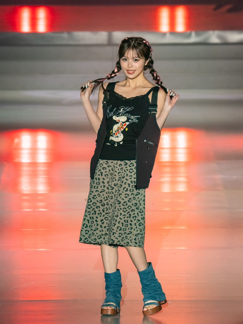 RODEO CROWNS WIDE BOWL