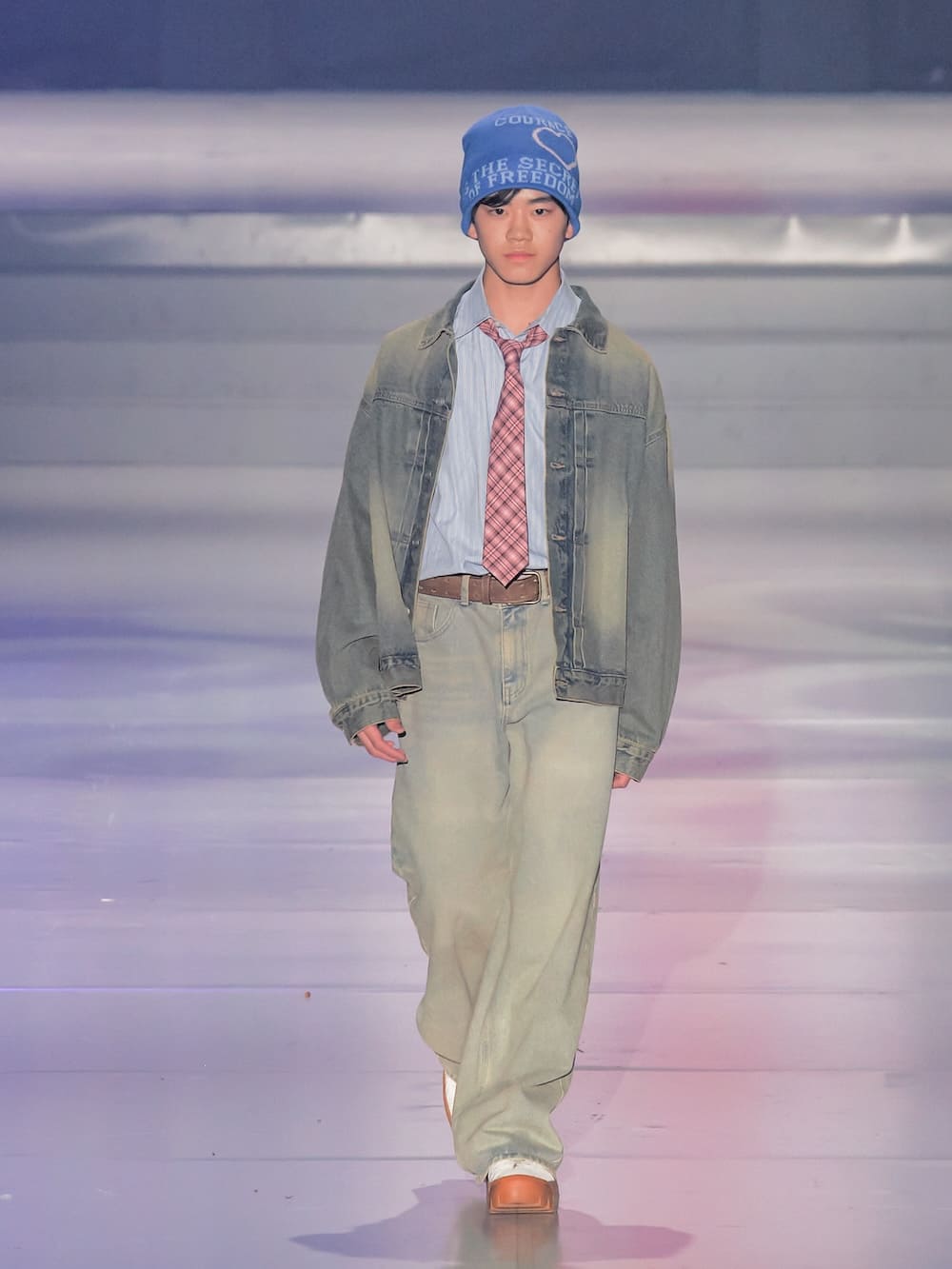 NEXT INFLUENCER STAGE